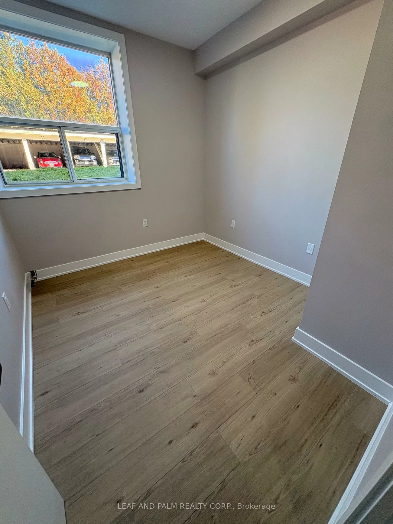 1689, Victoria Pk, Wexford-Maryvale, Toronto