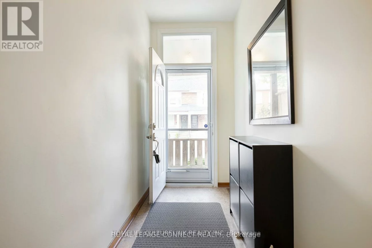 319, Concord, Dovercourt-Wallace Emerson-Junction, Toronto