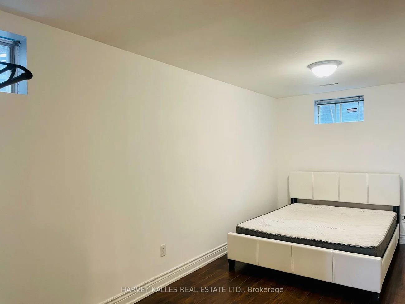 394, Caledonia, Caledonia-Fairbank, Toronto