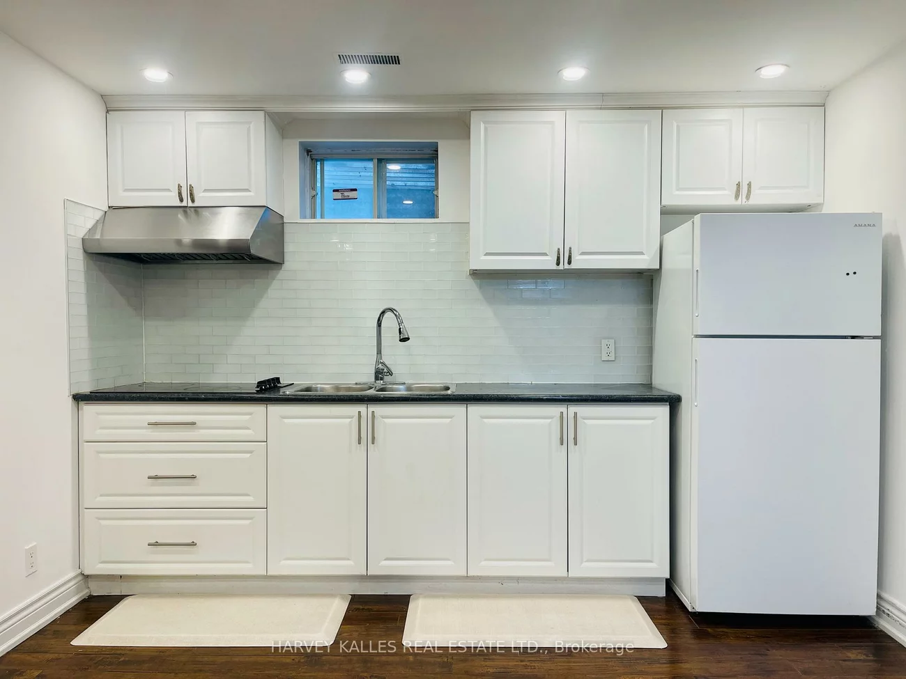 394, Caledonia, Caledonia-Fairbank, Toronto