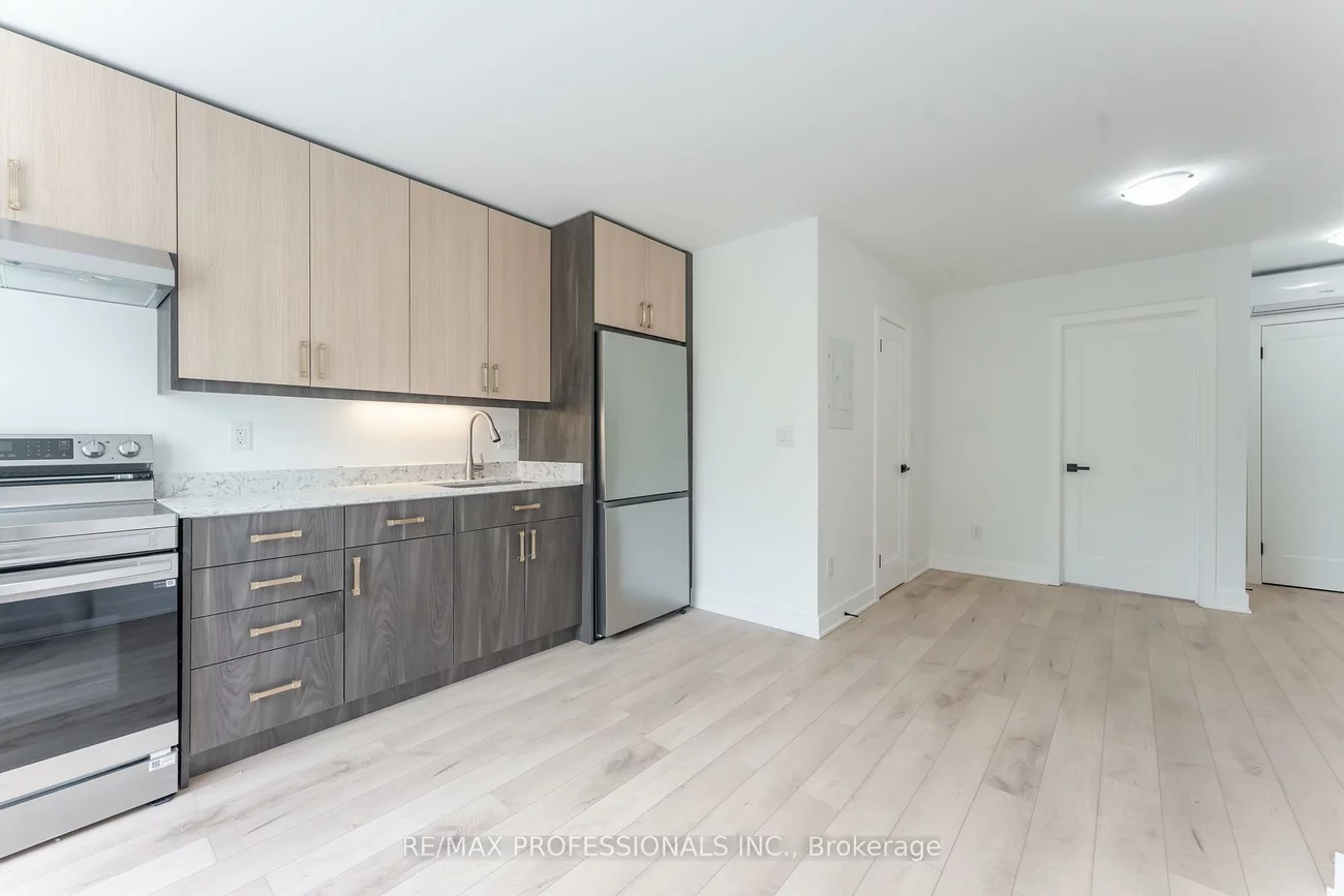415, Royal York, Mimico, Toronto