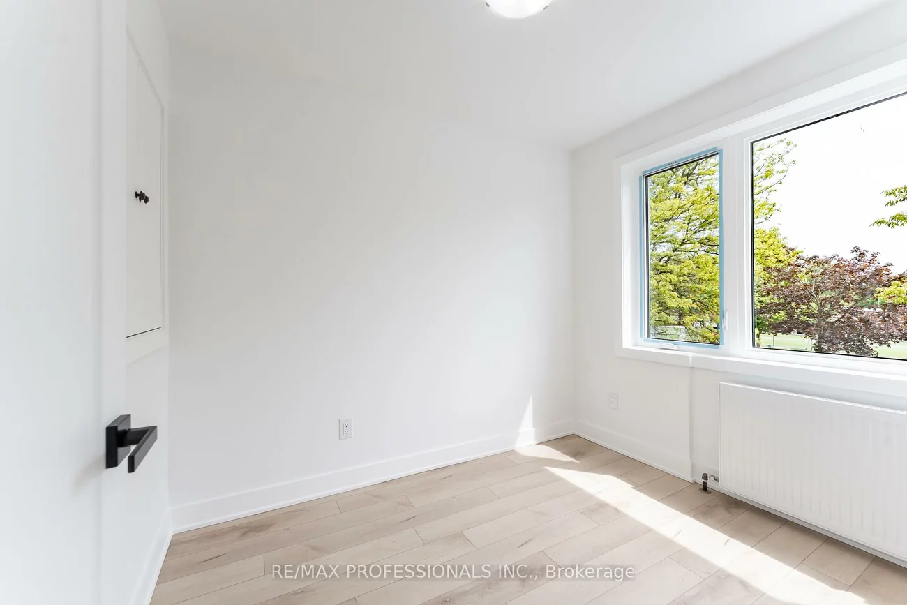 415, Royal York, Mimico, Toronto