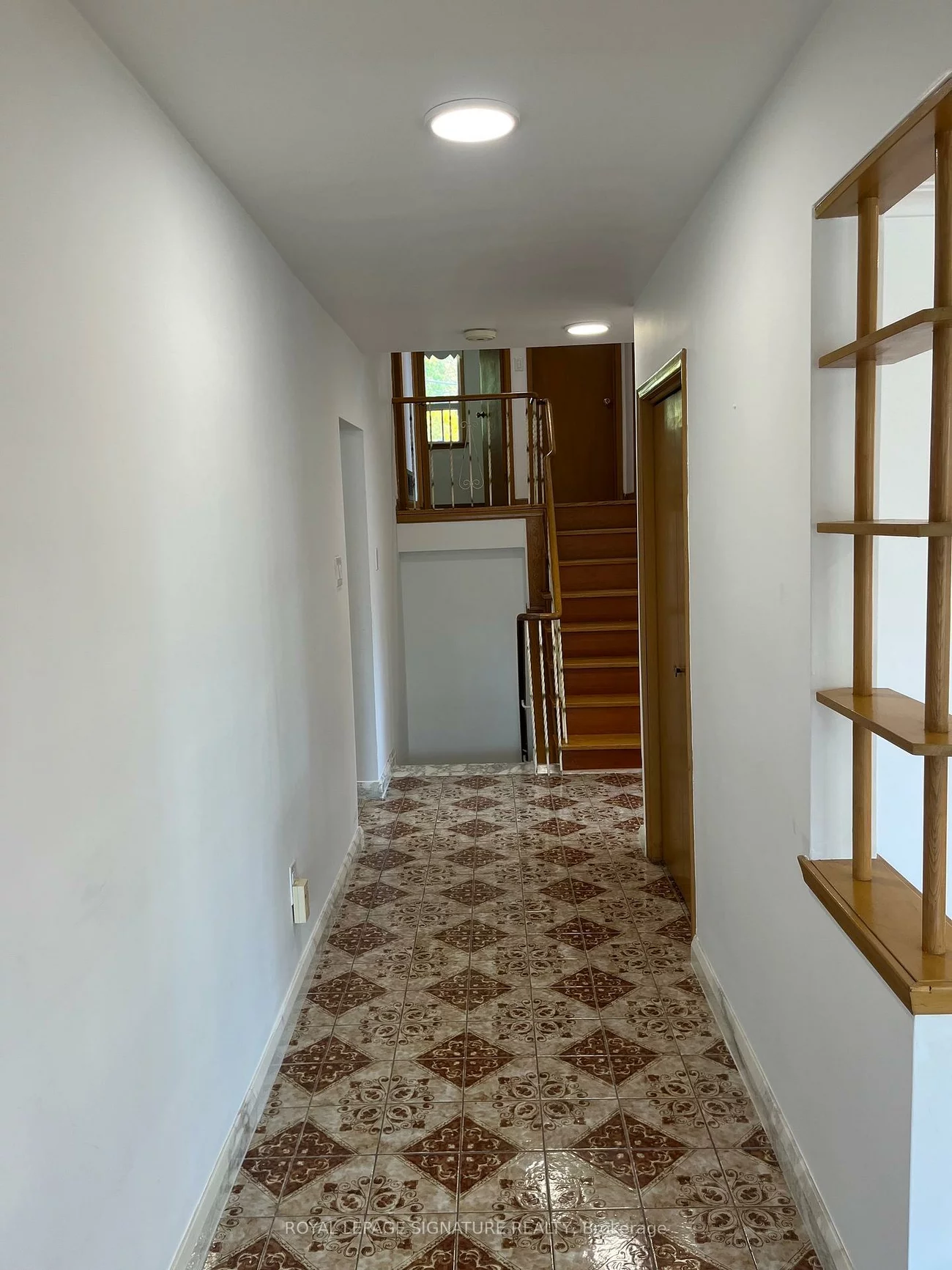 17, Swordbill, Edenbridge-Humber Valley, Toronto