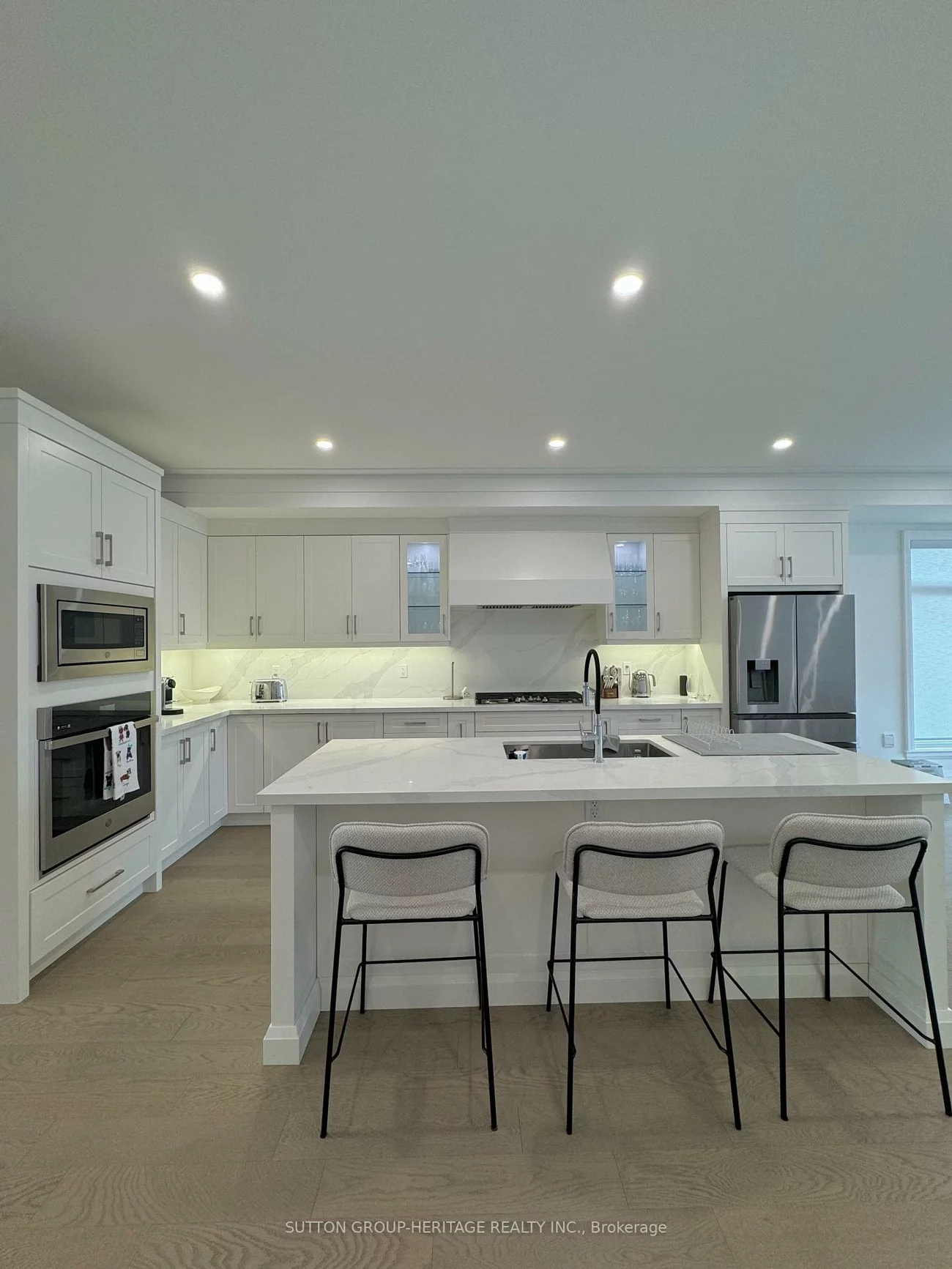 25, St Gaspar, Humber Summit, Toronto