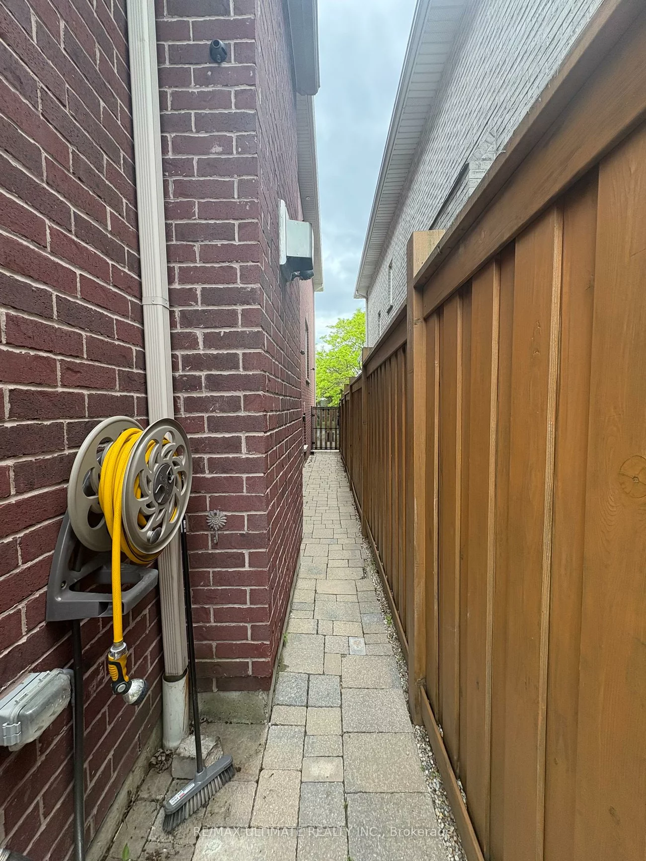 1166, Glengrove, Yorkdale-Glen Park, Toronto