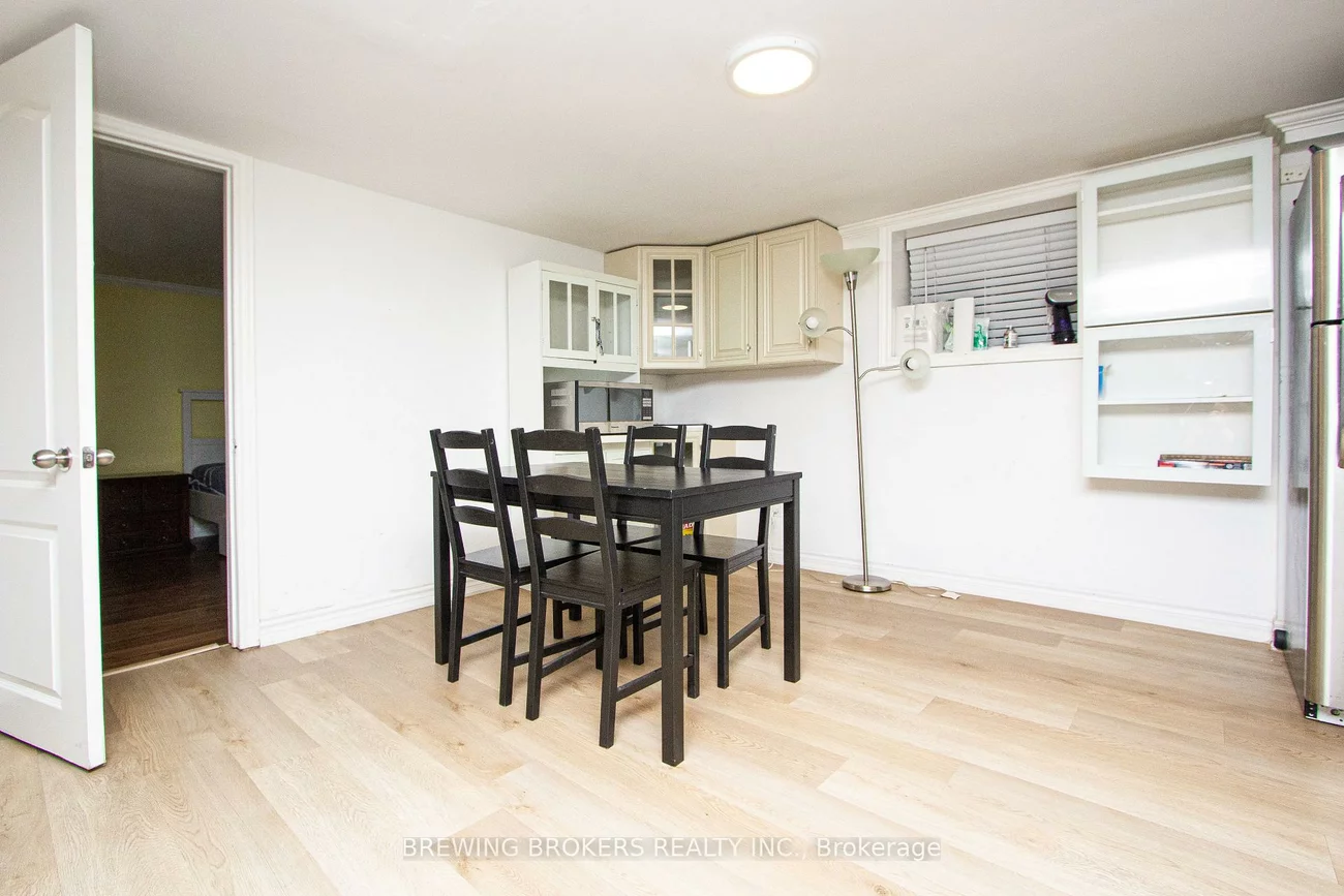 62, Culnan, Islington-City Centre West, Toronto