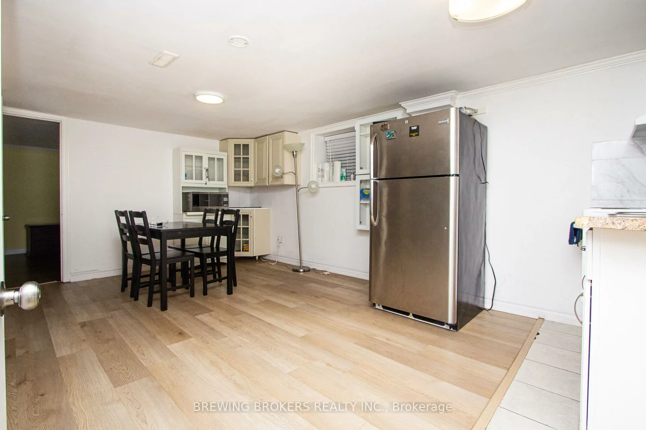 62, Culnan, Islington-City Centre West, Toronto