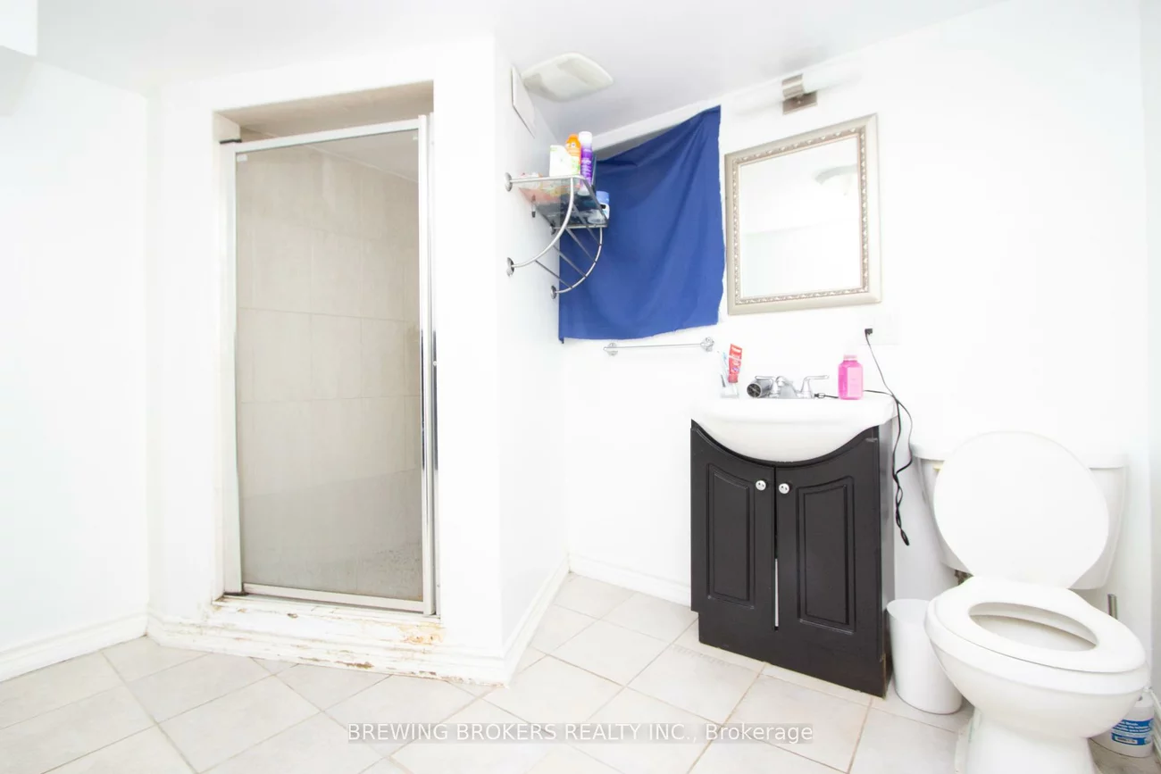 62, Culnan, Islington-City Centre West, Toronto