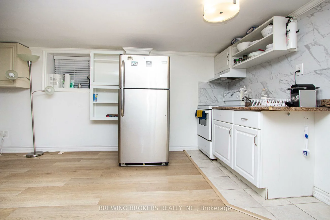 62, Culnan, Islington-City Centre West, Toronto