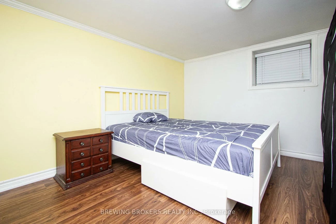 62, Culnan, Islington-City Centre West, Toronto