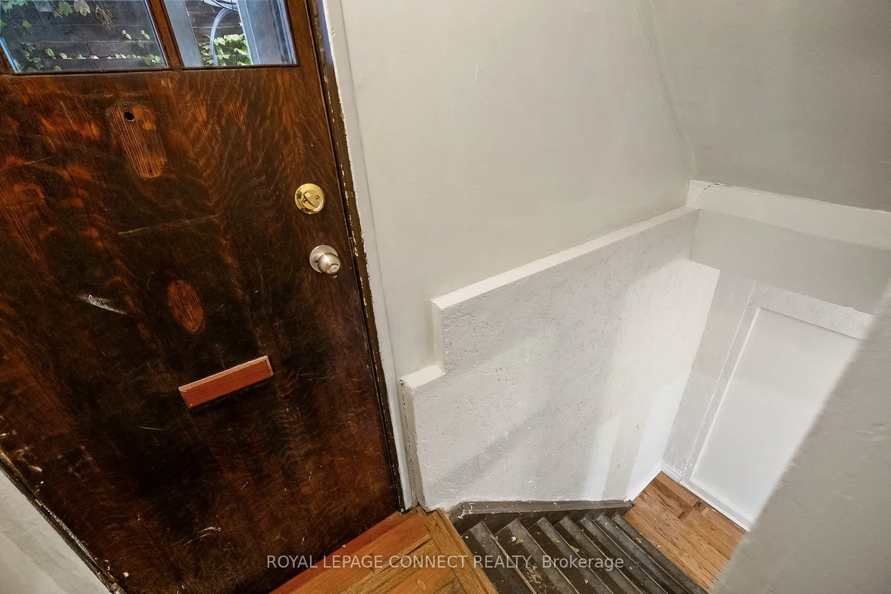 116, Medland, Junction Area, Toronto