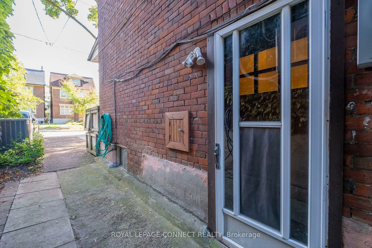 116, Medland, Junction Area, Toronto