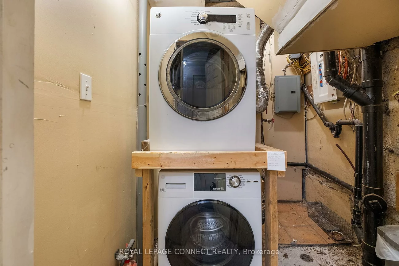 116, Medland, Junction Area, Toronto