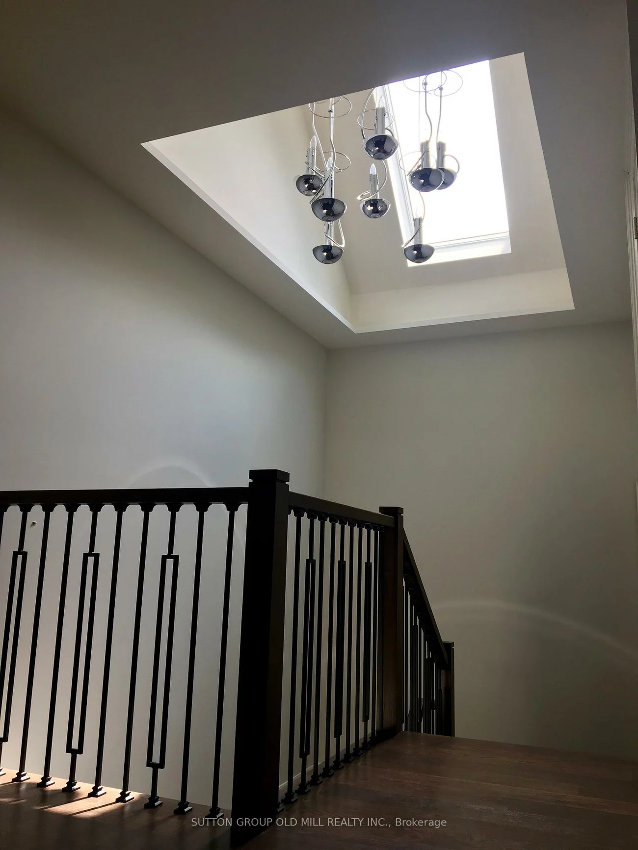 187, The Kingsway, Kingsway South, Toronto