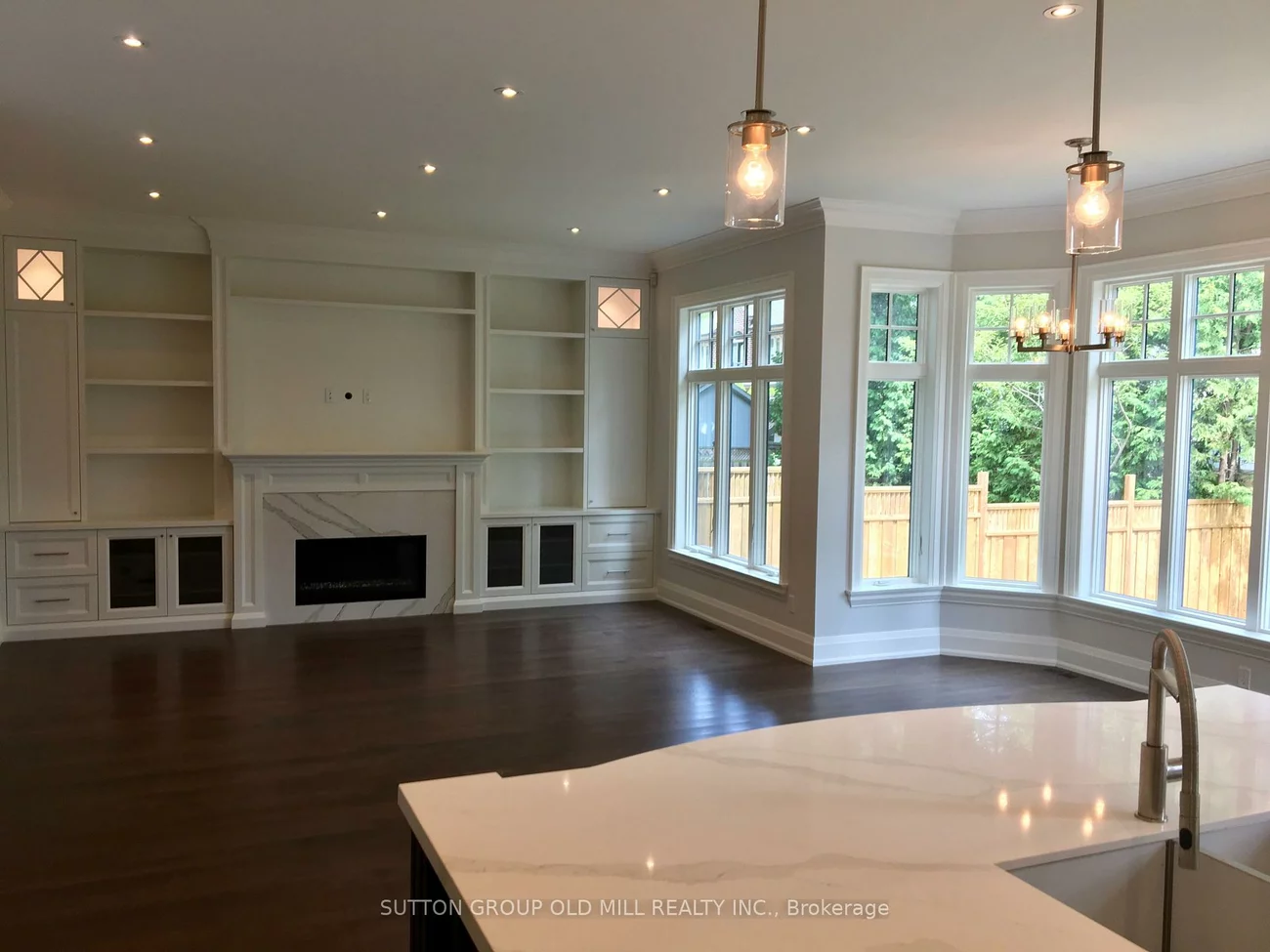 187, The Kingsway, Kingsway South, Toronto