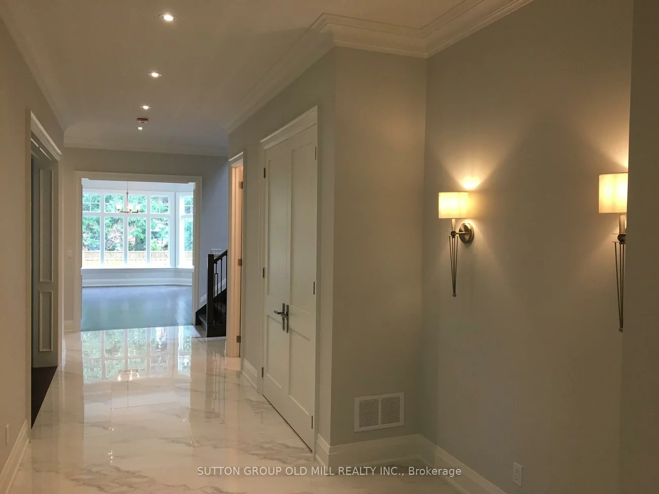 187, The Kingsway, Kingsway South, Toronto
