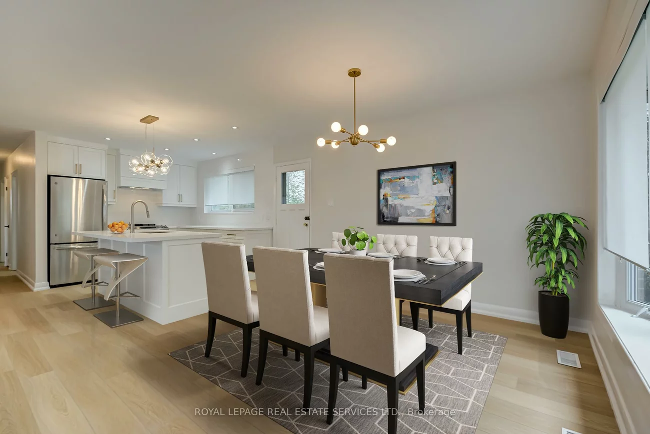 18, Puckeridge, Eringate-Centennial-West Deane, Toronto