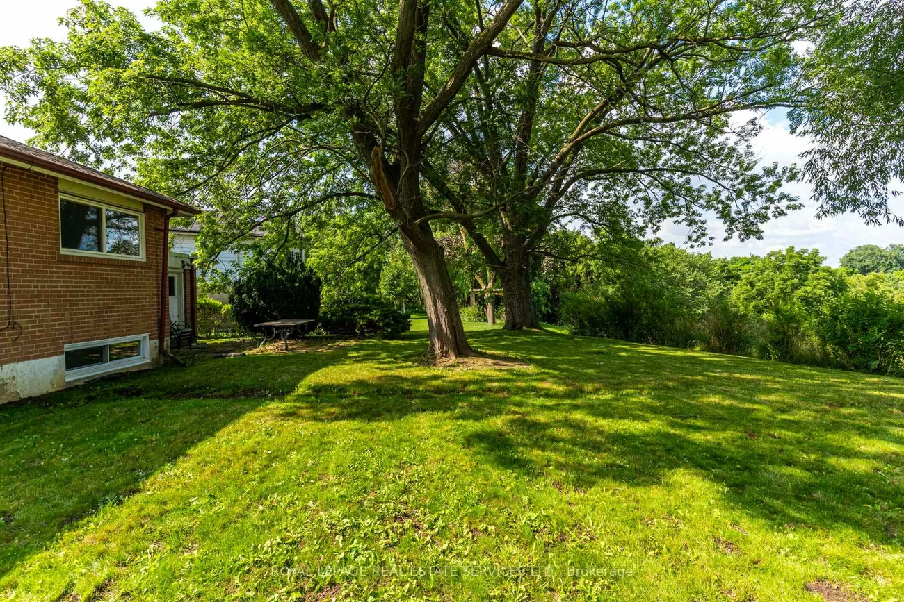 18, Puckeridge, Eringate-Centennial-West Deane, Toronto