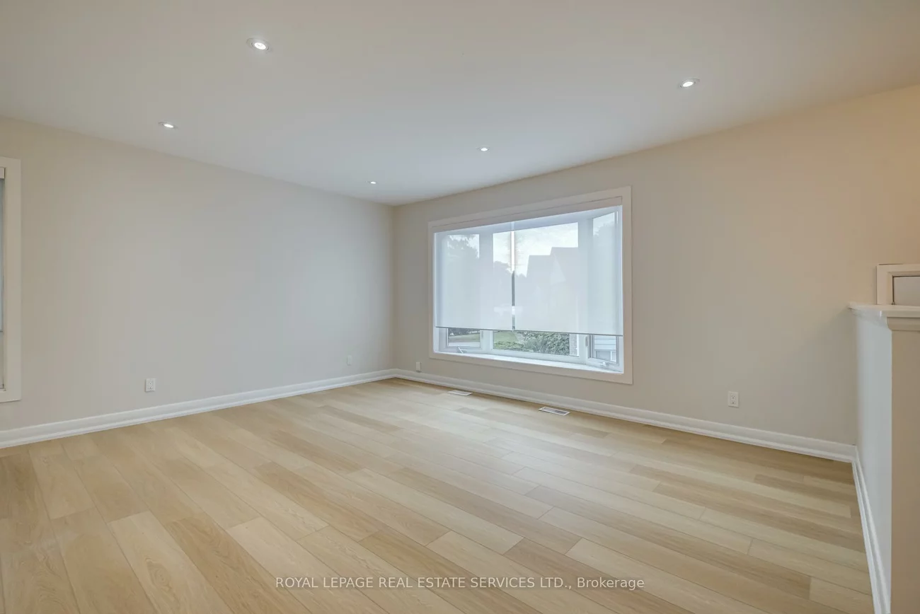 18, Puckeridge, Eringate-Centennial-West Deane, Toronto