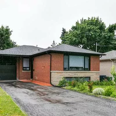 113, Westway, Willowridge-Martingrove-Richview, Toronto
