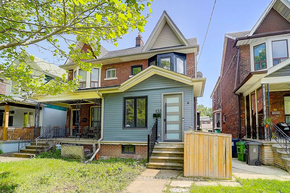 133, Yarmouth, Dovercourt-Wallace Emerson-Junction, Toronto