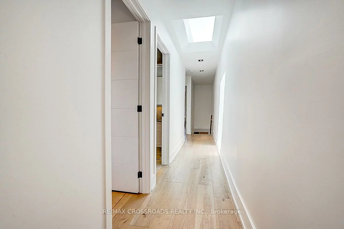 133, Yarmouth, Dovercourt-Wallace Emerson-Junction, Toronto