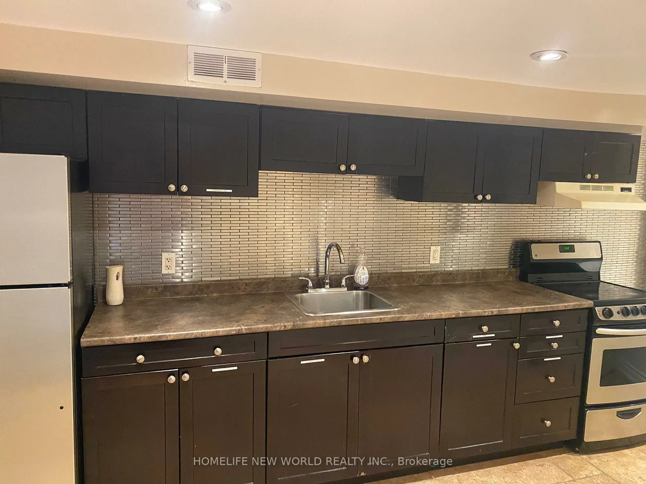 311, Earlscourt B1, Caledonia-Fairbank, Toronto