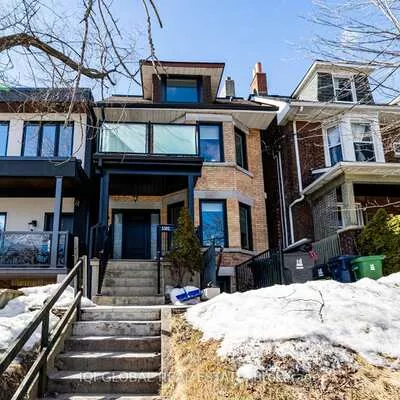 1502, Dufferin, Dovercourt-Wallace Emerson-Junction, Toronto