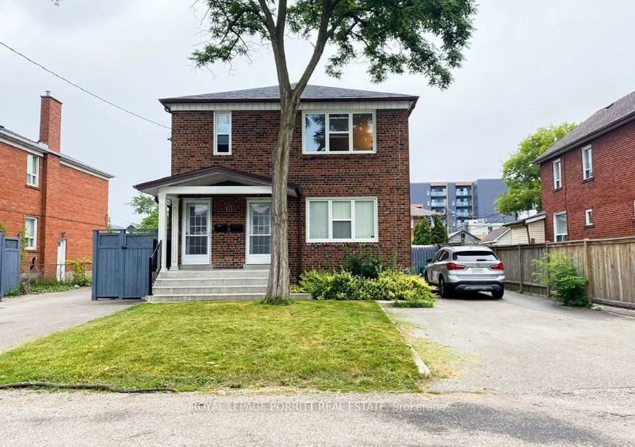 10, Roseland, Alderwood, Toronto