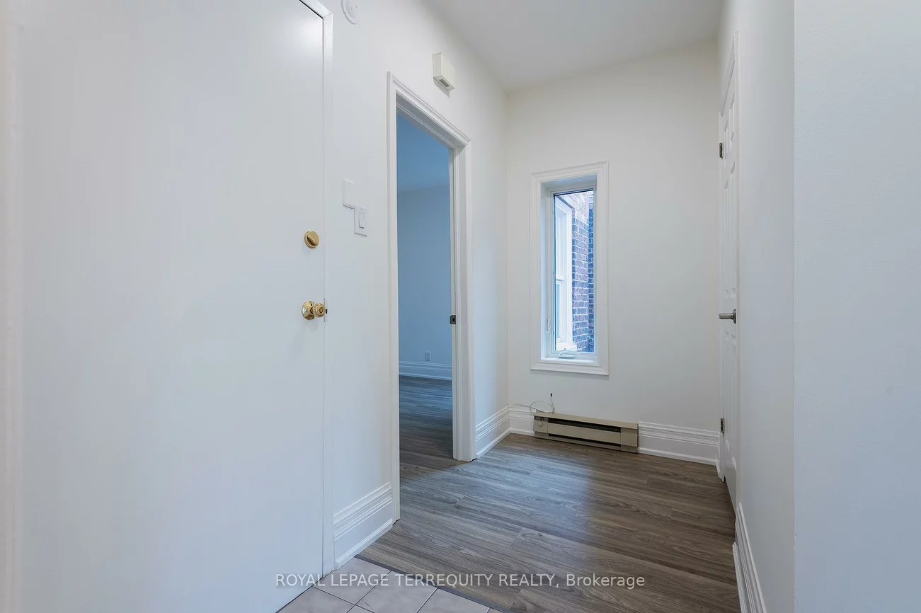 354, Clendenan, High Park North, Toronto