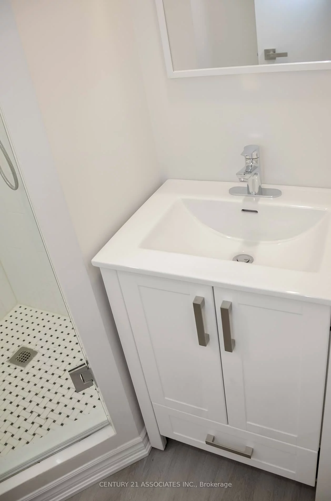 75, Coney, Stonegate-Queensway, Toronto