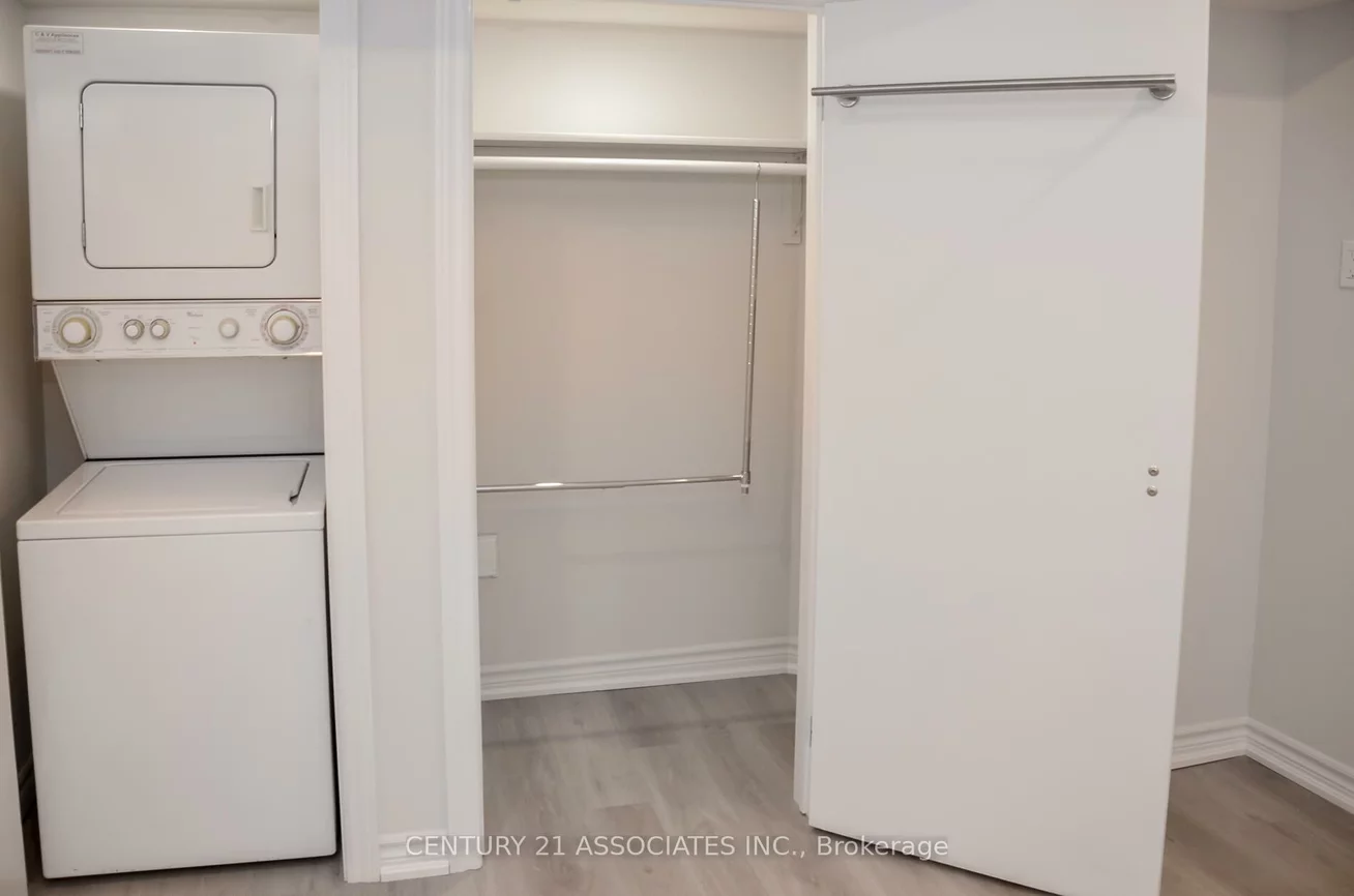 75, Coney, Stonegate-Queensway, Toronto