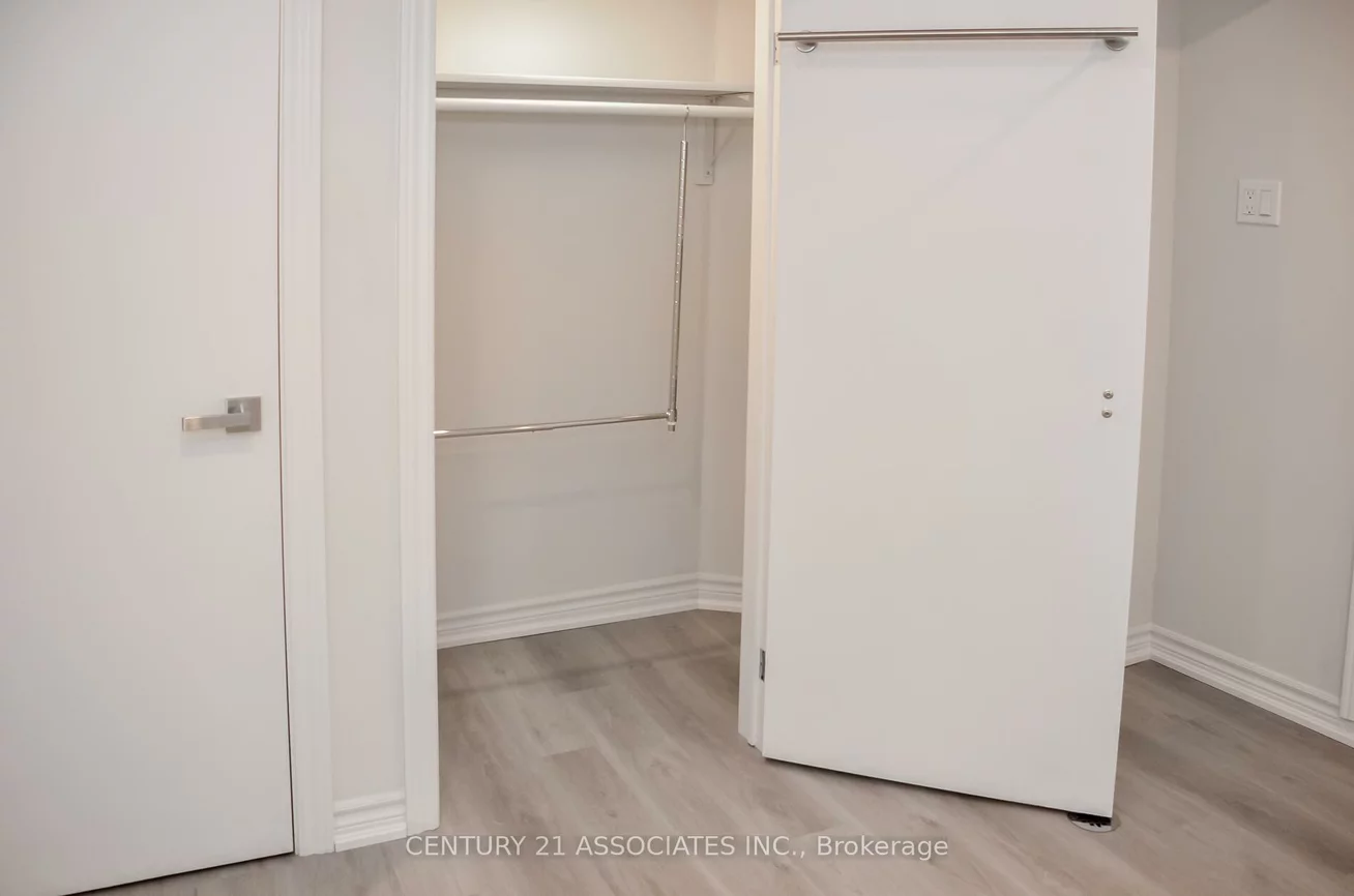 75, Coney, Stonegate-Queensway, Toronto