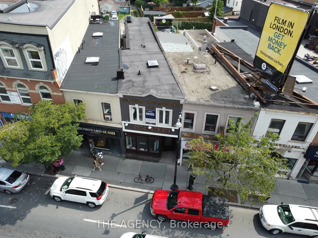 2913, Dundas, Junction Area, Toronto