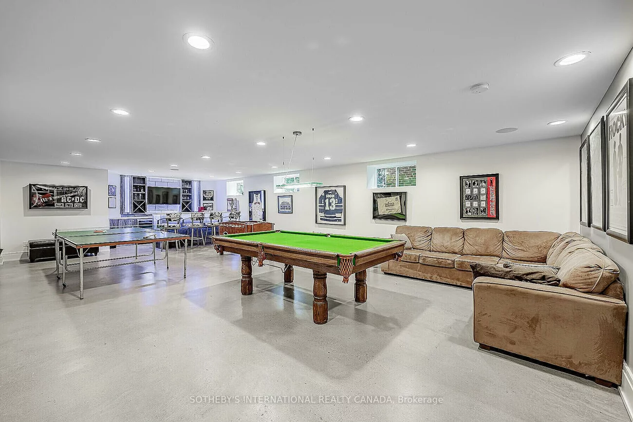 44, Meadowcrest, Stonegate-Queensway, Toronto