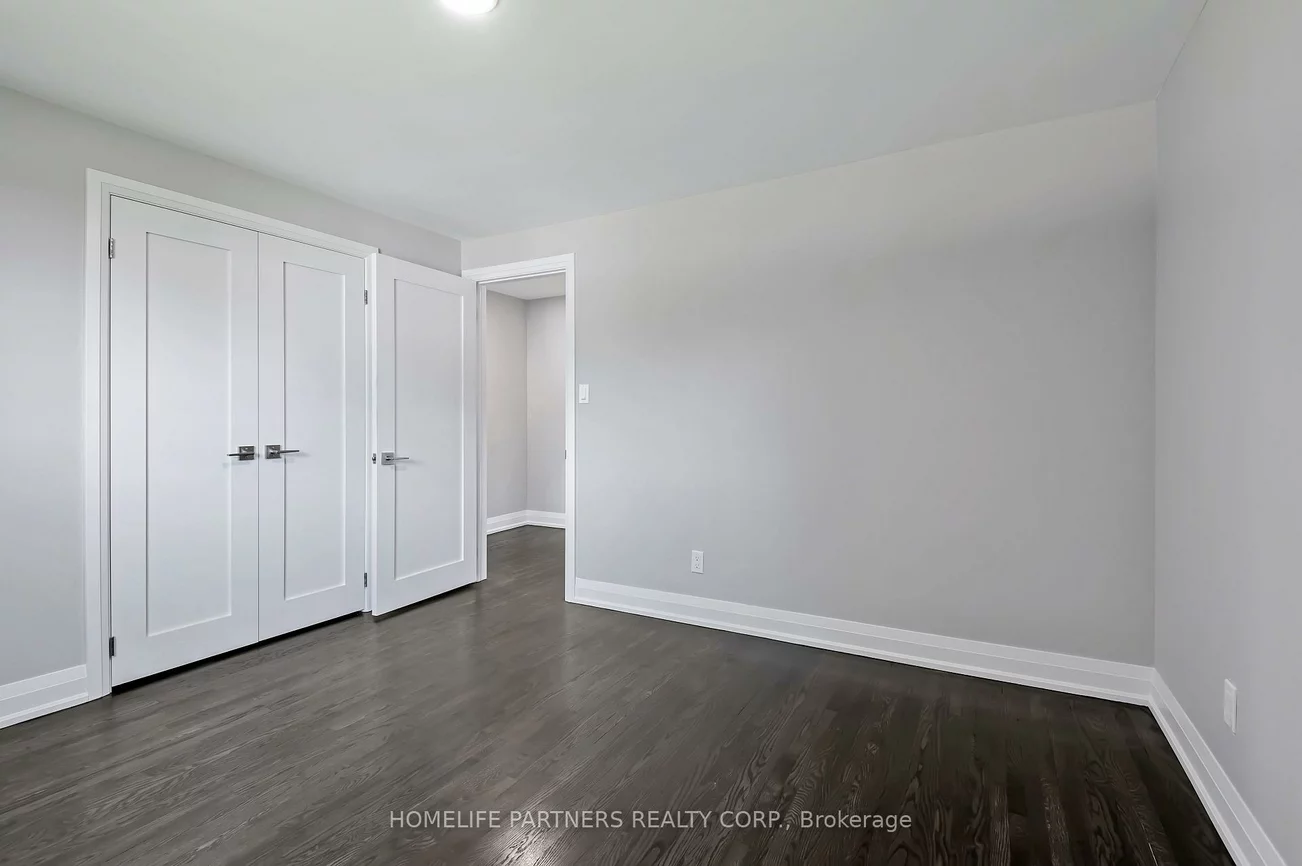 79, Strathavon, Mount Olive-Silverstone-Jamestown, Toronto