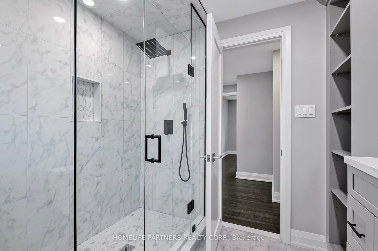 79, Strathavon, Mount Olive-Silverstone-Jamestown, Toronto