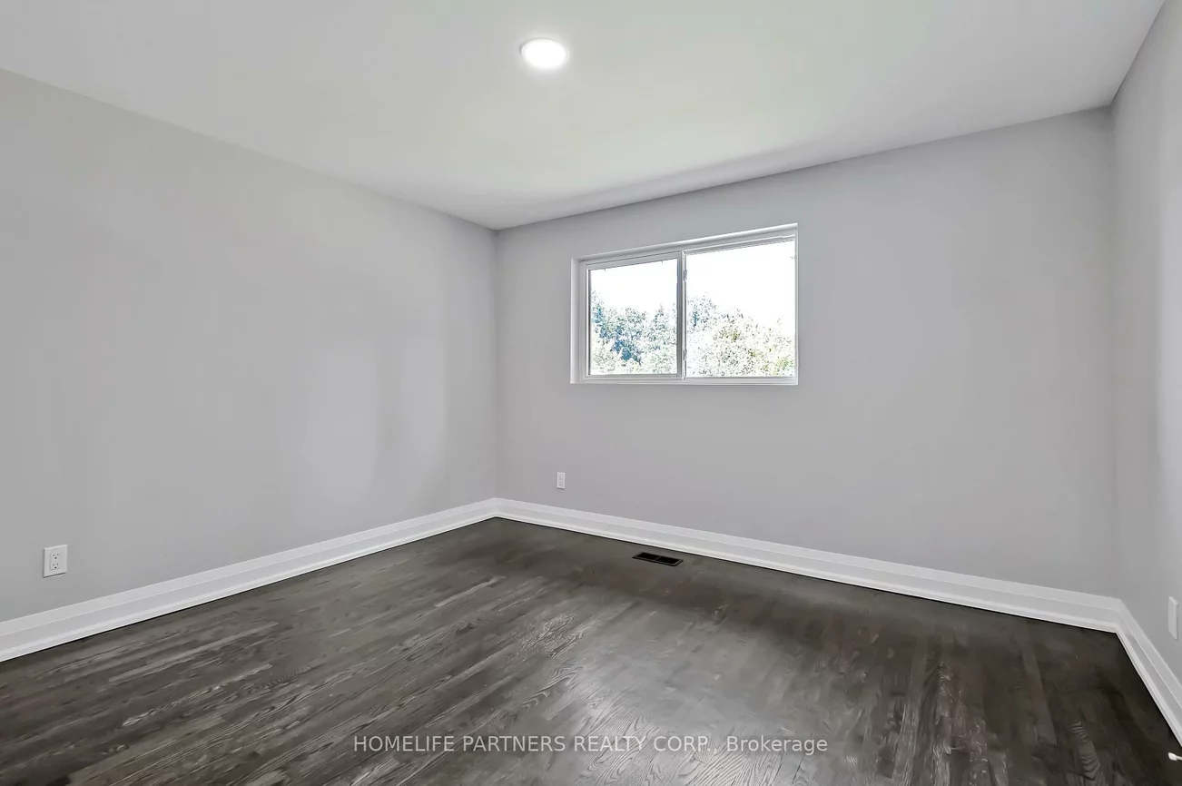 79, Strathavon, Mount Olive-Silverstone-Jamestown, Toronto