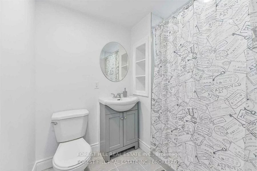 518, Silverthorn, Keelesdale-Eglinton West, Toronto