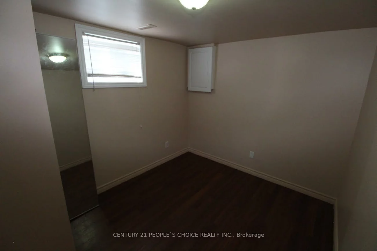 477, SILVERSTONE, West Humber-Clairville, Toronto