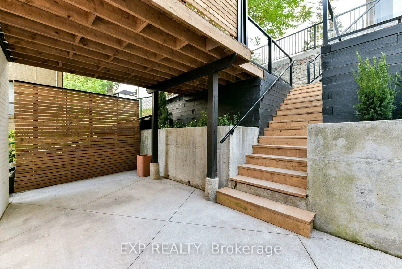 1250, Davenport, Corso Italia-Davenport, Toronto