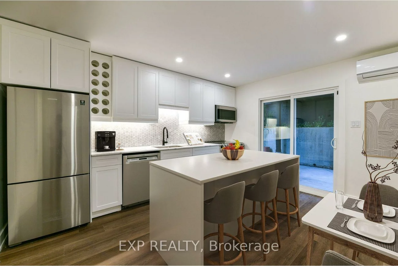 1250, Davenport, Corso Italia-Davenport, Toronto