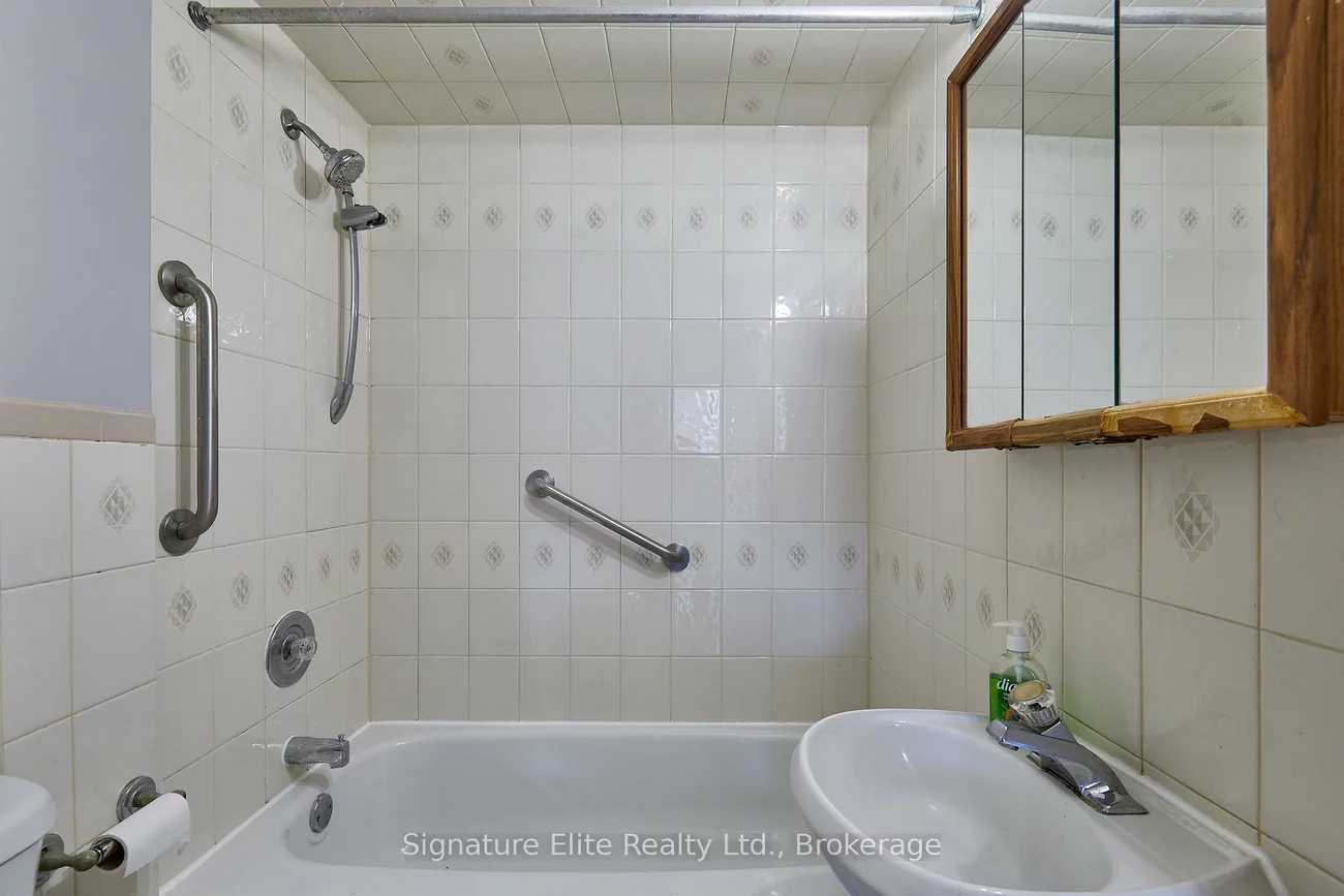 224, Old Weston, Weston-Pellam Park, Toronto