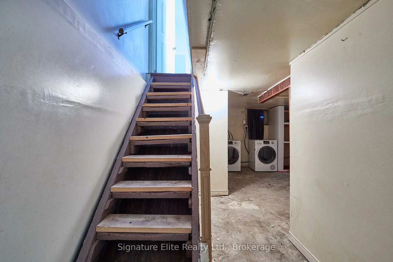 224, Old Weston, Weston-Pellam Park, Toronto