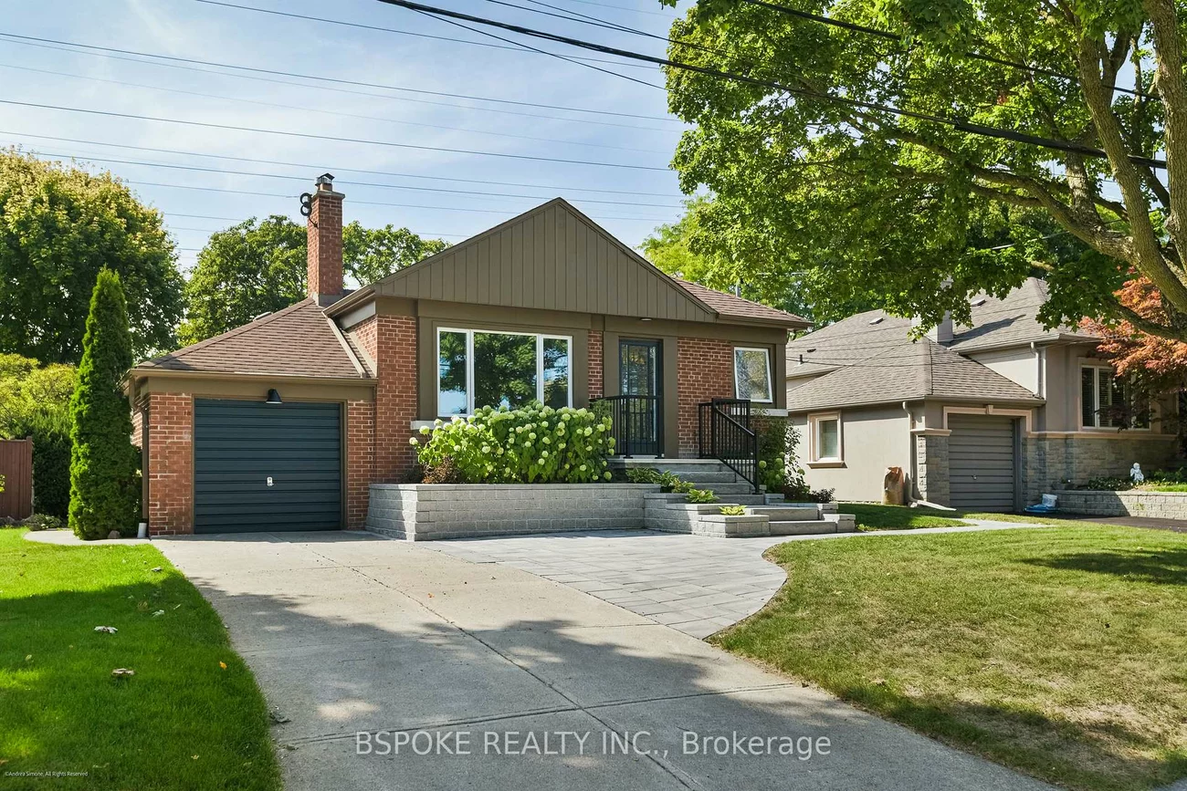 70, Jopling, Islington-City Centre West, Toronto