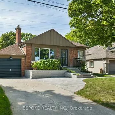 70, Jopling, Islington-City Centre West, Toronto