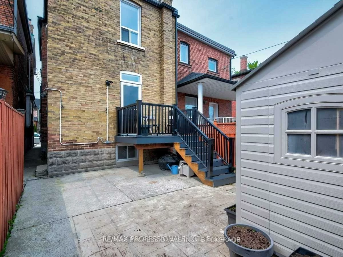 41, Sellers, Corso Italia-Davenport, Toronto