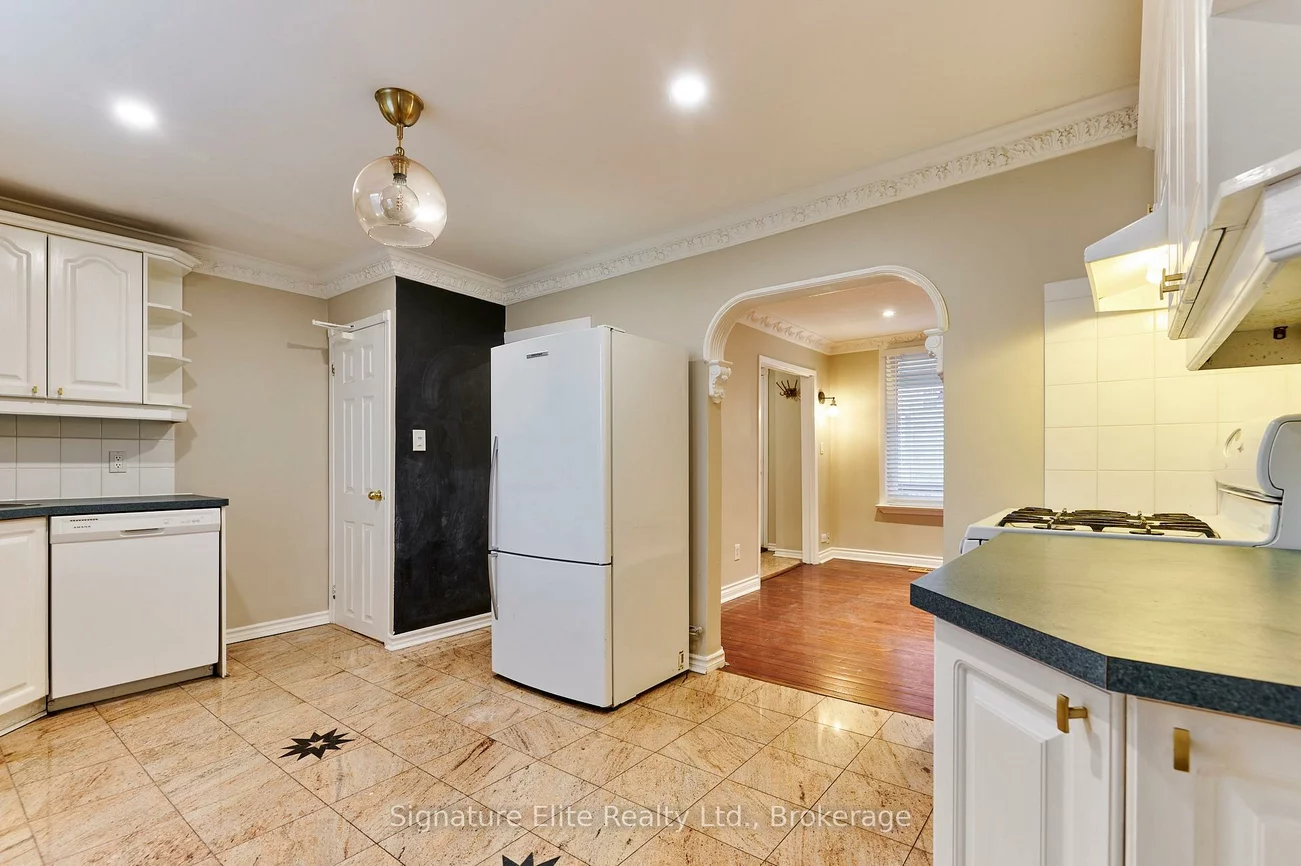 222, Old Weston, Weston-Pellam Park, Toronto