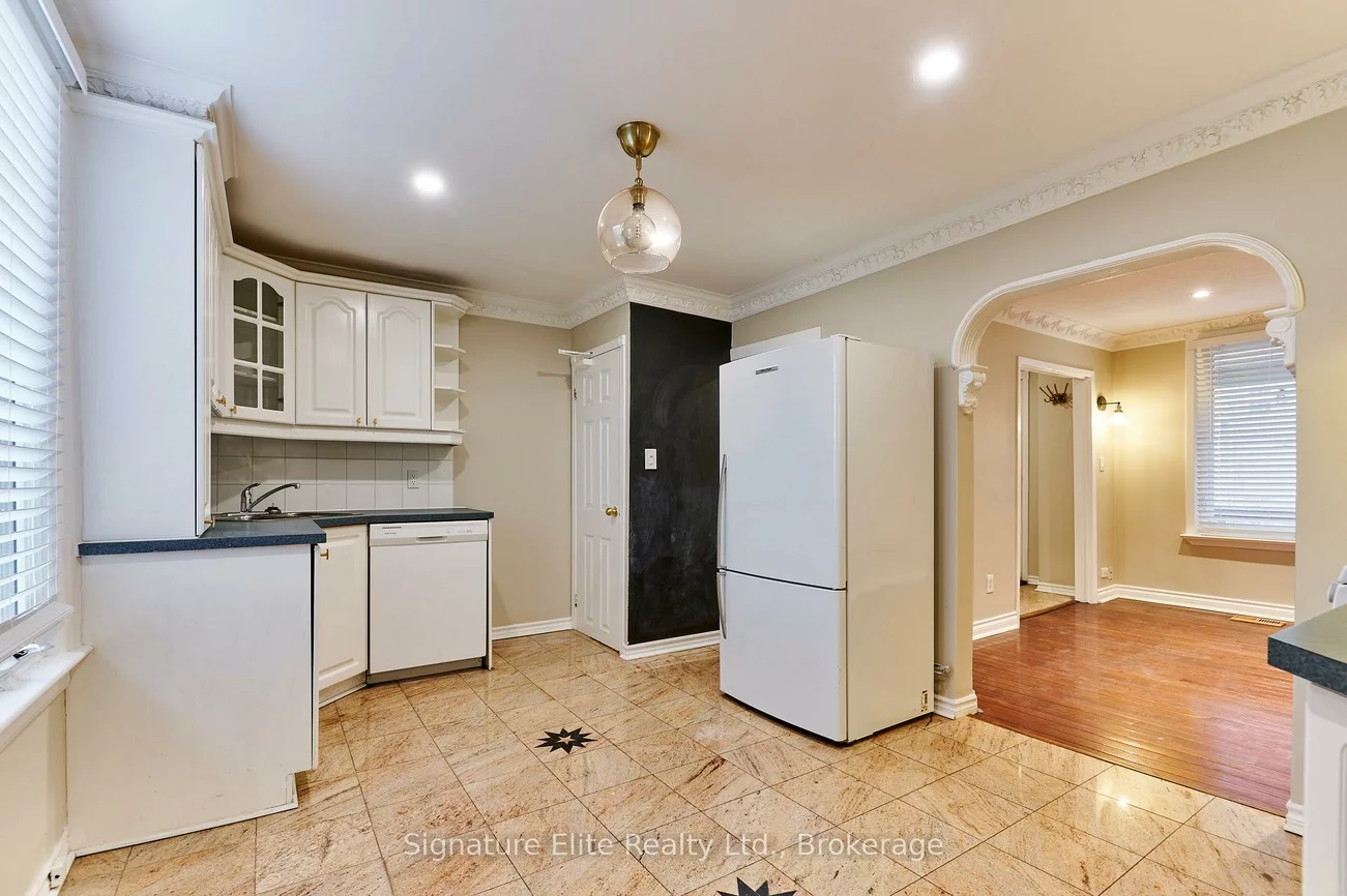 222, Old Weston, Weston-Pellam Park, Toronto