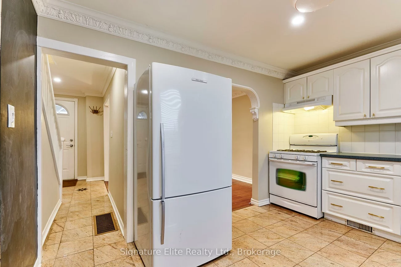 222, Old Weston, Weston-Pellam Park, Toronto